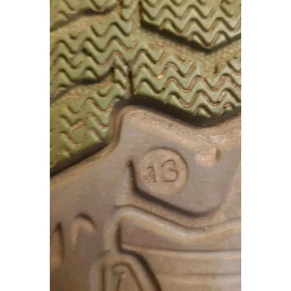 Keen Youth Hiking Sandal Shoes Youth‎ Size 13 Camo